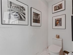 6000 Indian Creek Dr PH 2501, Miami Beach FL 33140