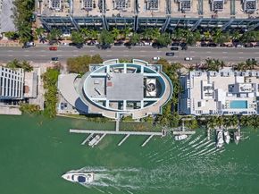 6000 Indian Creek Dr PH 2501, Miami Beach FL 33140