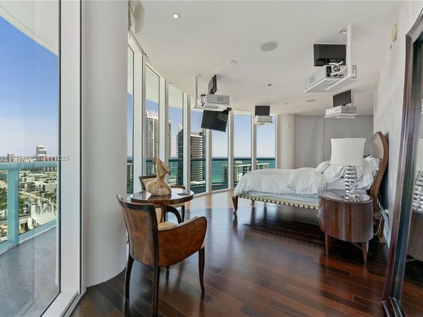 6000 Indian Creek Dr PH 2501, Miami Beach FL 33140