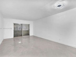 1201 Hillcrest Ct 102, Hollywood FL 33021