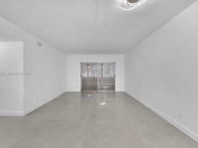 1201 Hillcrest Ct 102, Hollywood FL 33021