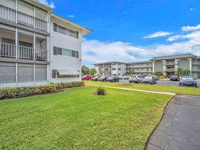 1201 Hillcrest Ct 102, Hollywood FL 33021