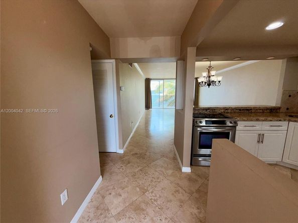 1075 NE Miami Gardens Dr 306, Miami FL 33179