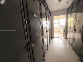 1075 NE Miami Gardens Dr 306, Miami FL 33179