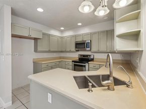 204 N D St, Lake Worth FL 33460