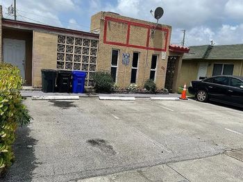 635 NW 22nd Rd