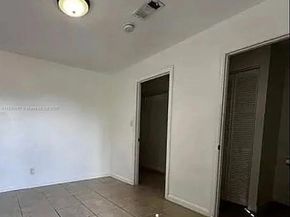 635 NW 22nd Rd, Fort Lauderdale FL 33311