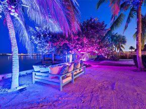 7305 Belle Meade Island Dr, Miami FL 33138