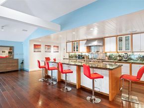 7305 Belle Meade Island Dr, Miami FL 33138