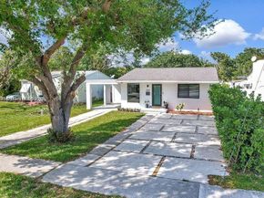 2635 Fillmore St, Hollywood FL 33020