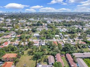 2635 Fillmore St, Hollywood FL 33020