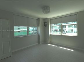 31 SE 5th St 2610, Miami FL 33131