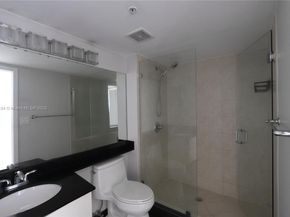 31 SE 5th St 2610, Miami FL 33131