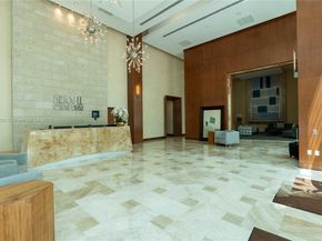 31 SE 5th St 2610, Miami FL 33131