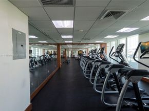 31 SE 5th St 2610, Miami FL 33131