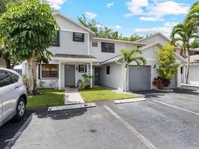10500 NW 3rd St, Pembroke Pines FL 33026