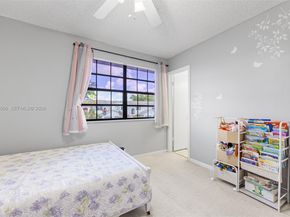 10500 NW 3rd St, Pembroke Pines FL 33026