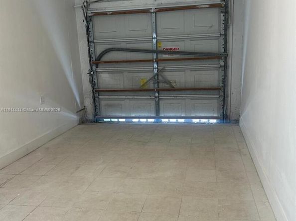 20199 NW 35th Ave, Miami Gardens FL 33056