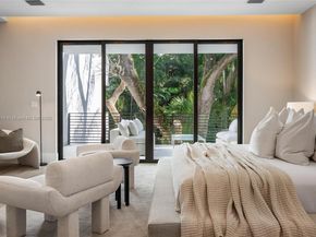 2805 Freeman St, Miami FL 33133