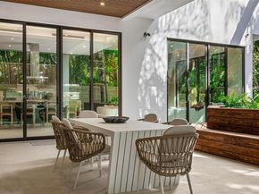 2805 Freeman St, Miami FL 33133