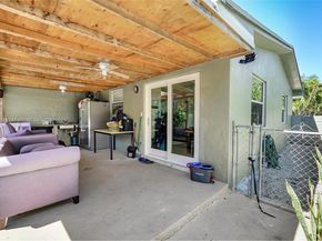 2470-2472 NE 182nd Ter, North Miami Beach FL 33160