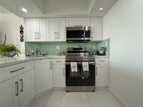 2150 Sans Souci Blvd A1207, North Miami FL 33181