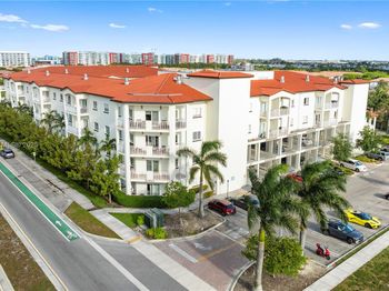 10950 NW 82nd St