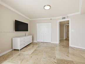 3530 Mystic Pointe Dr 1212, Aventura FL 33180