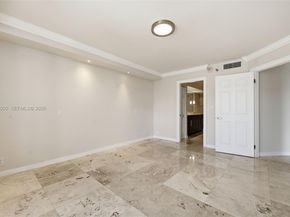 3530 Mystic Pointe Dr 1212, Aventura FL 33180