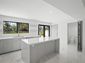 451 SW 38th Ter, Fort Lauderdale FL 33312