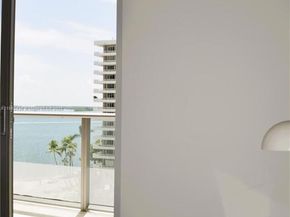 1300 Brickell Bay Dr 903, Miami FL 33131