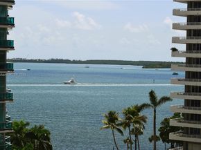 1300 Brickell Bay Dr 903, Miami FL 33131