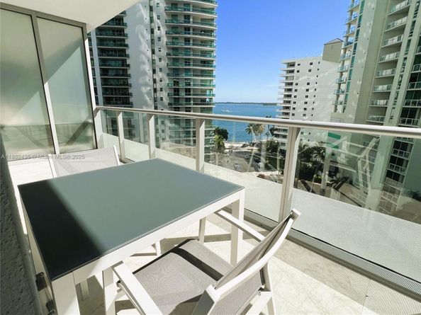 1300 Brickell Bay Dr 903, Miami FL 33131