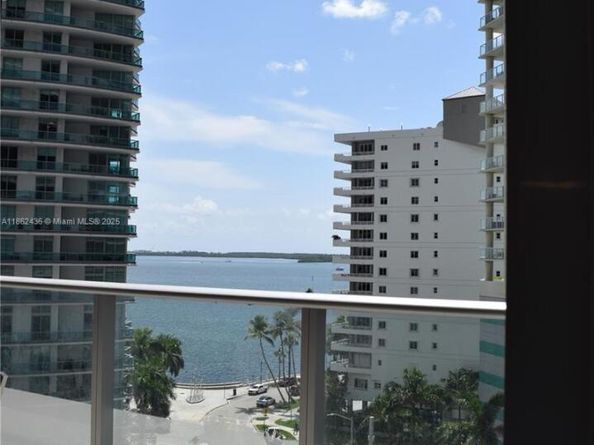 1300 Brickell Bay Dr 903, Miami FL 33131