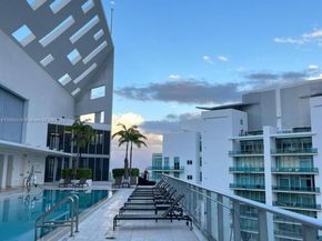 1300 Brickell Bay Dr 903, Miami FL 33131