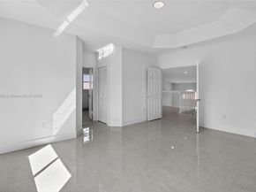 11244 NW 58th Ter, Doral FL 33178