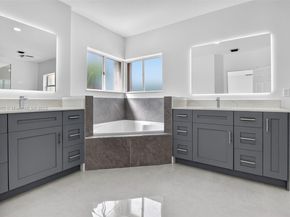 11244 NW 58th Ter, Doral FL 33178