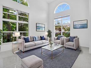 11244 NW 58th Ter, Doral FL 33178