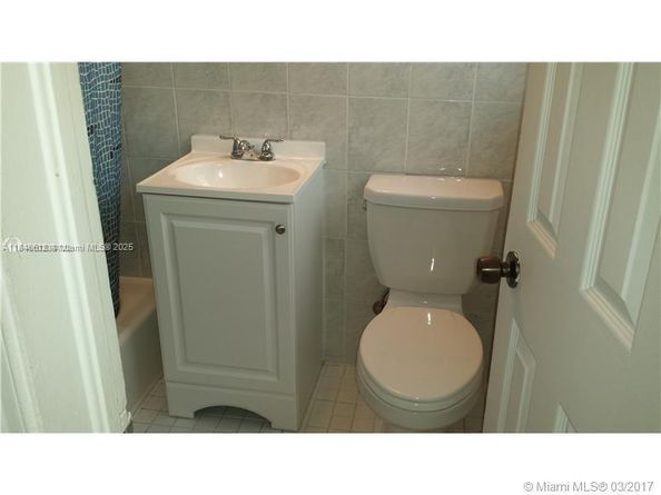 330 74th St 13, Miami Beach FL 33141