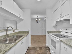 12160 Saint Andrews Pl 205, Miramar FL 33025