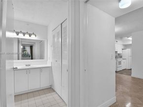 12160 Saint Andrews Pl 205, Miramar FL 33025