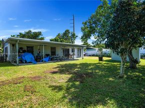 25300 SW 127th Ave, Homestead FL 33032