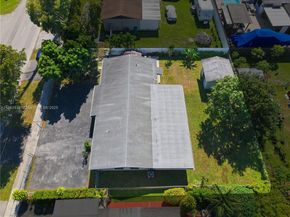 25300 SW 127th Ave, Homestead FL 33032