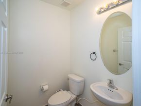 148 NE 24th Ave, Homestead FL 33033