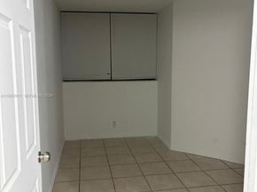 1750 N Congress Ave 307, West Palm Beach FL 33401