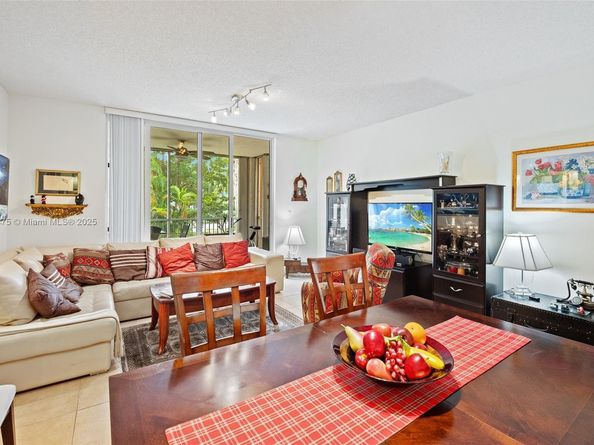 9805 NW 52nd St 216, Doral FL 33178