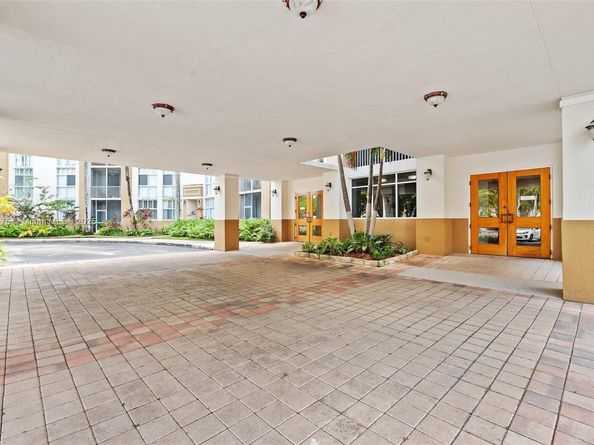 9805 NW 52nd St 216, Doral FL 33178