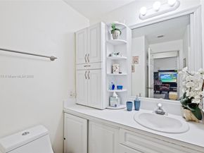 9805 NW 52nd St 216, Doral FL 33178