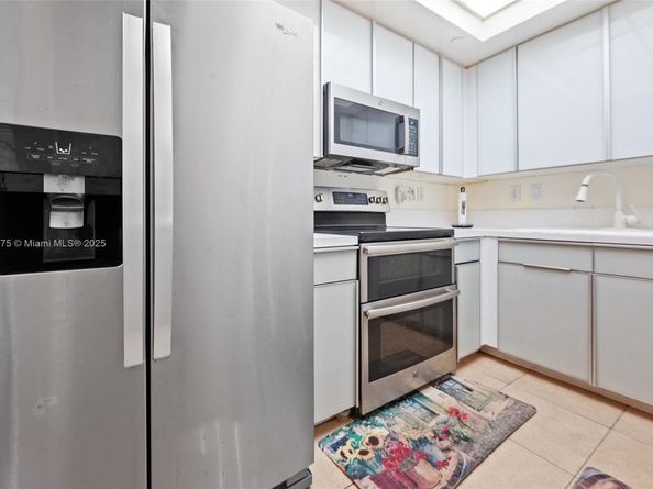 9805 NW 52nd St 216, Doral FL 33178