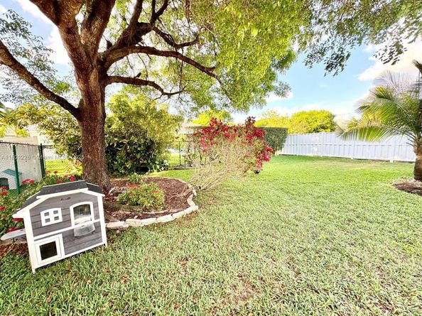 11431 SW 21st St, Miramar FL 33025